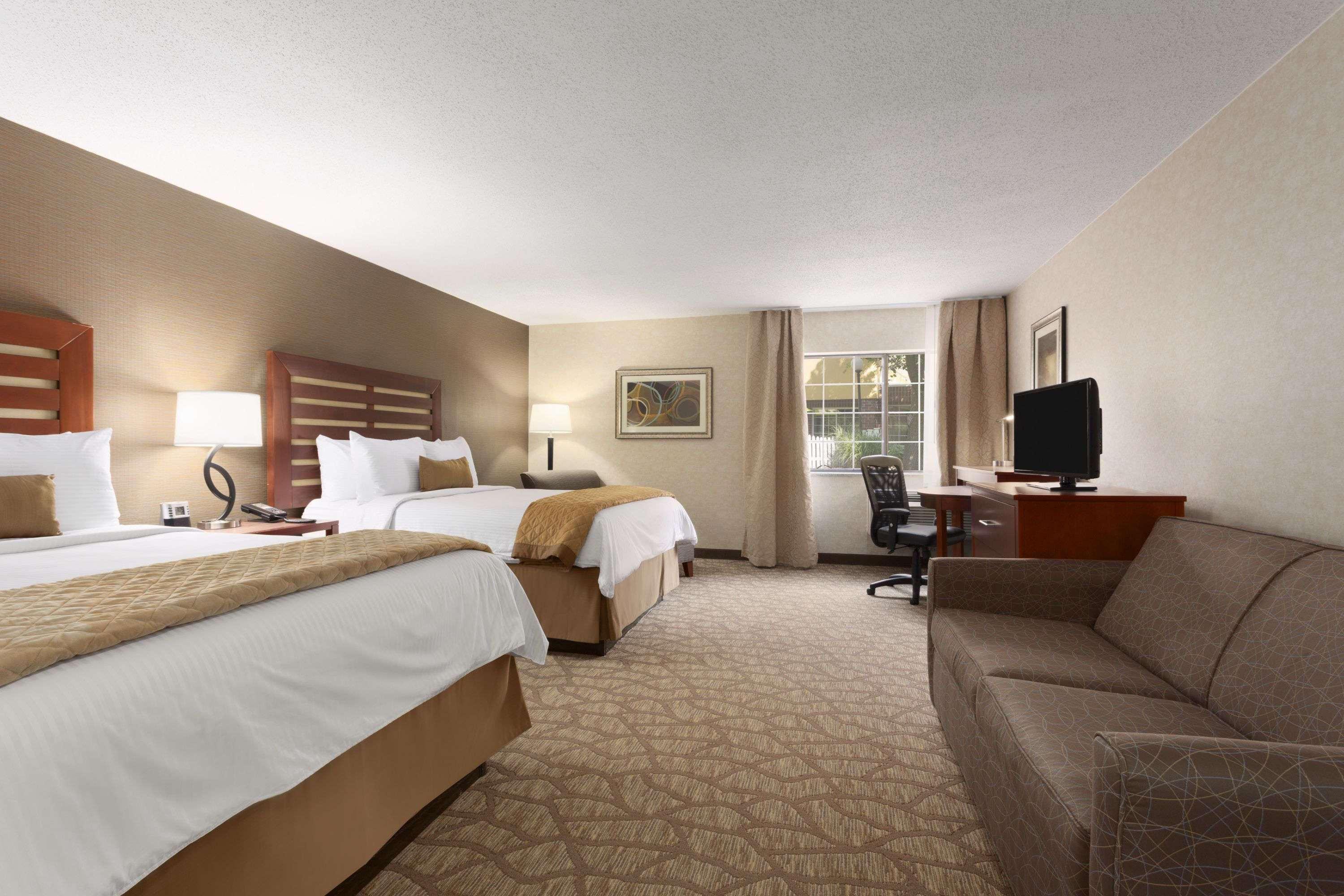 Wyndham Garden Grand Rapids Airport Cascade Exterior foto