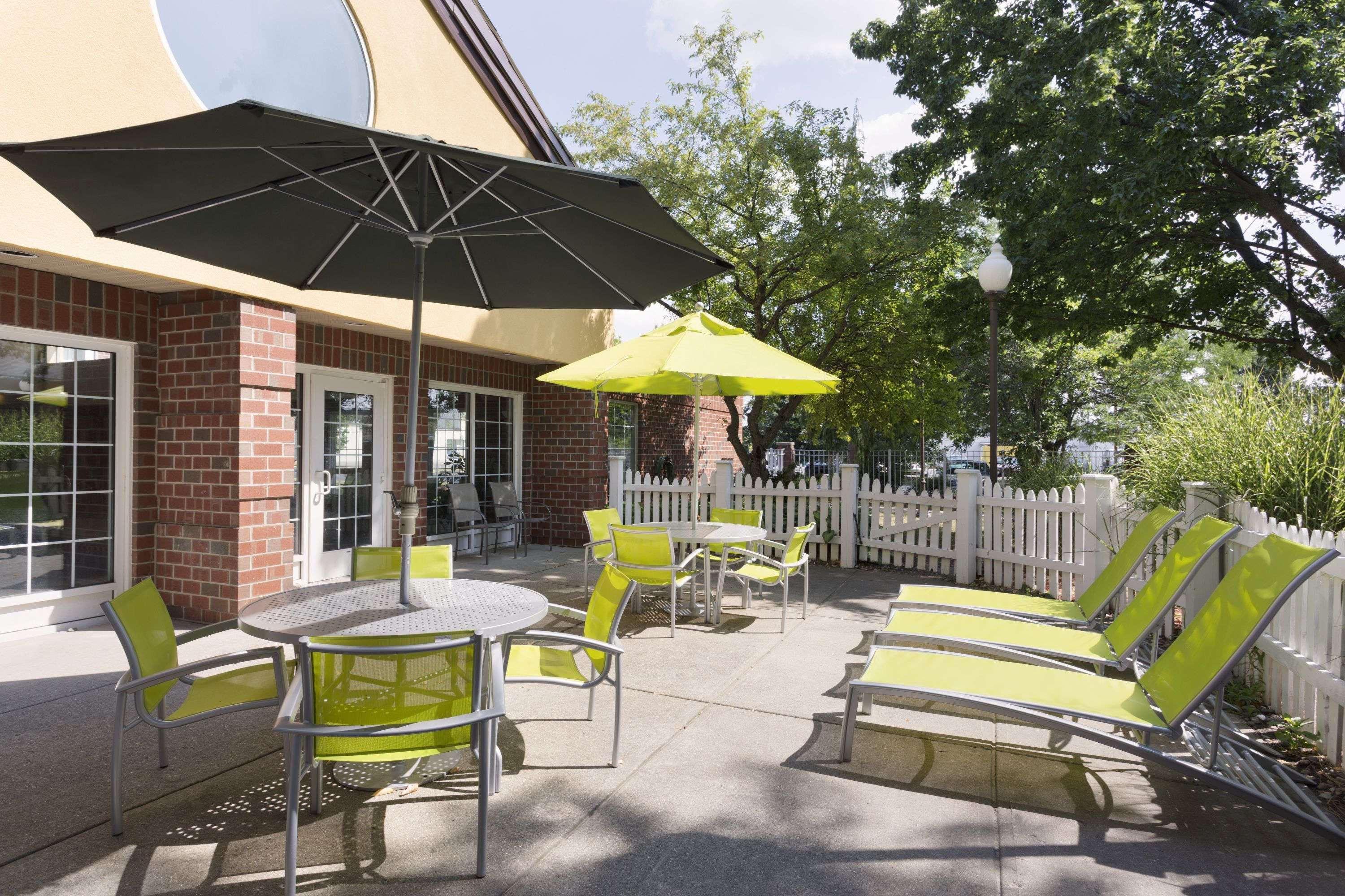 Wyndham Garden Grand Rapids Airport Cascade Exterior foto