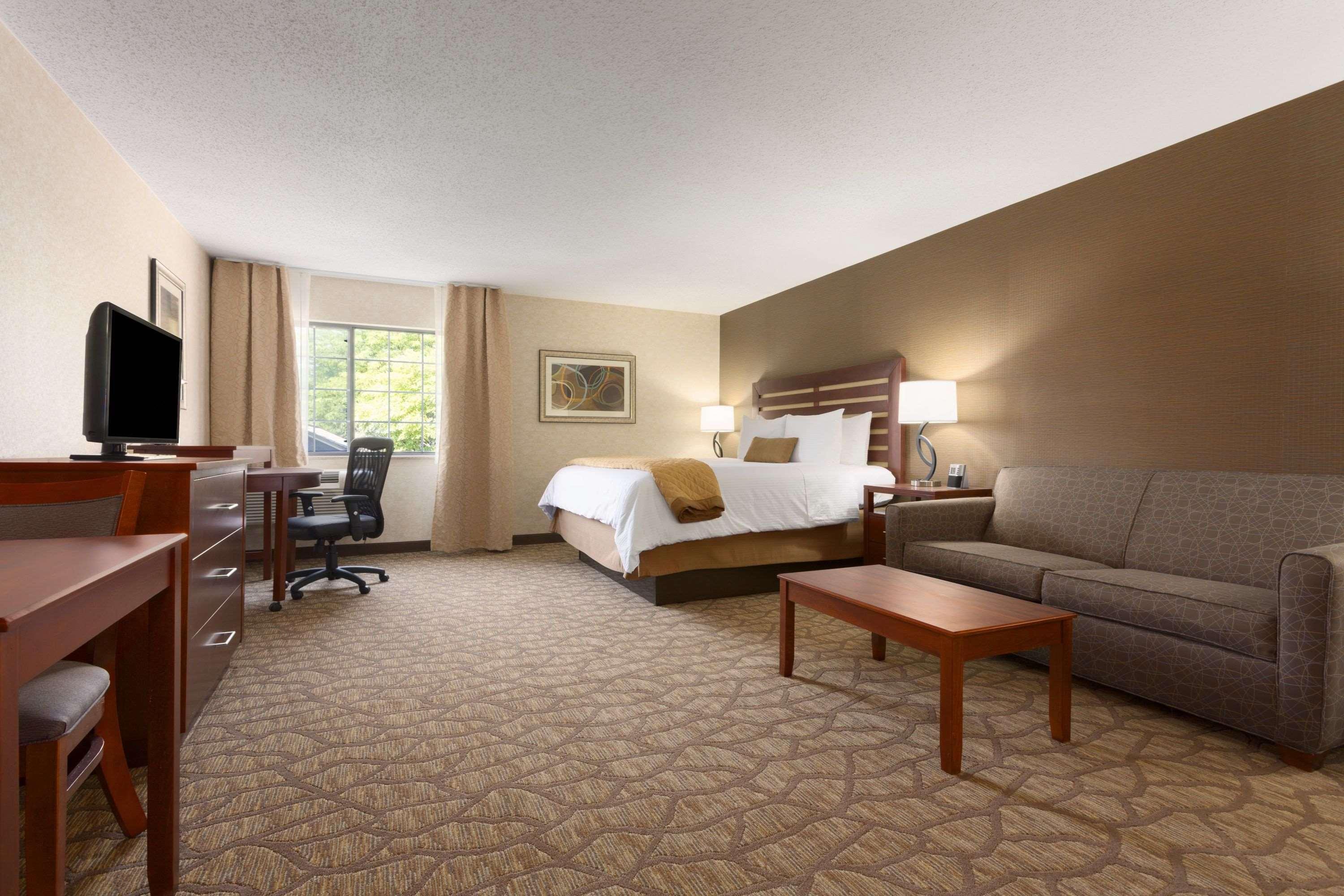 Wyndham Garden Grand Rapids Airport Cascade Exterior foto